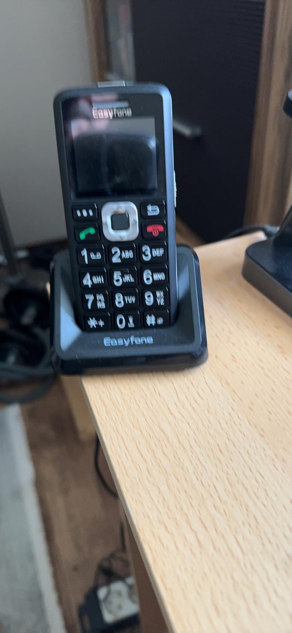 Easyfone T200 4G Tastenhandy weiß Notruftaste