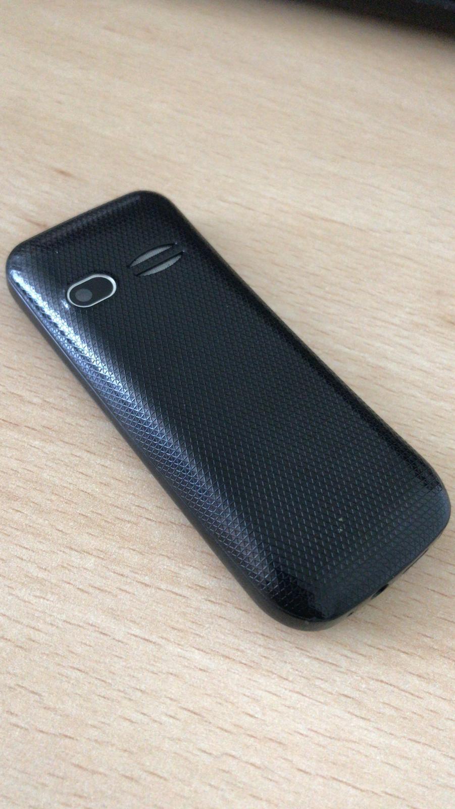 Swisstone SC 230 Dual-SIM Handy schwarz mit Farbdisplay