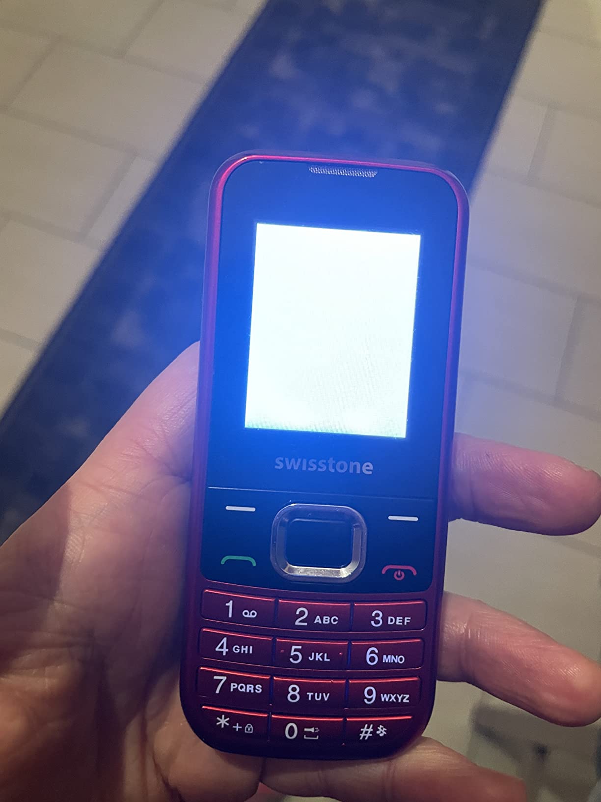 Swisstone SC 230 Dual-SIM Handy schwarz mit Farbdisplay