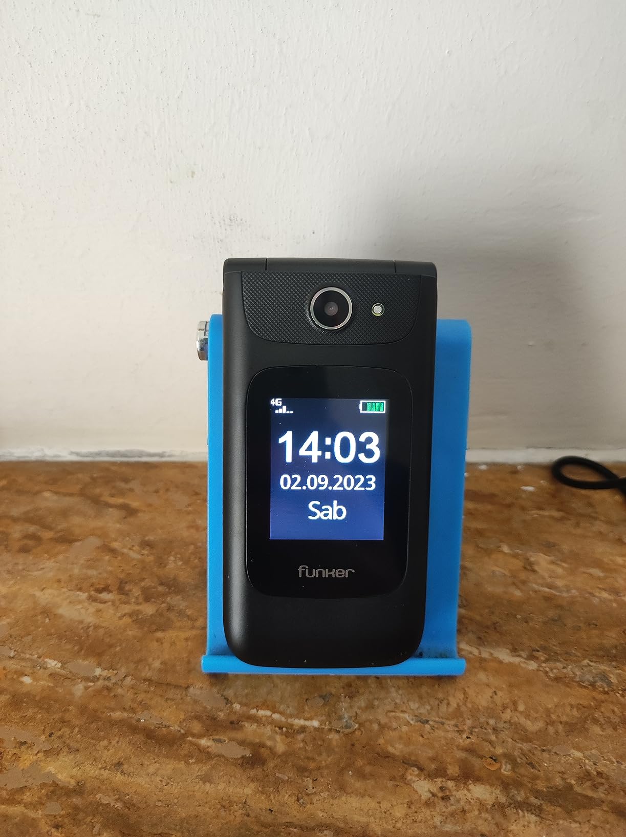 Funker C200 Comfort 4G Klapphandy Schwarz mit Notruftaste