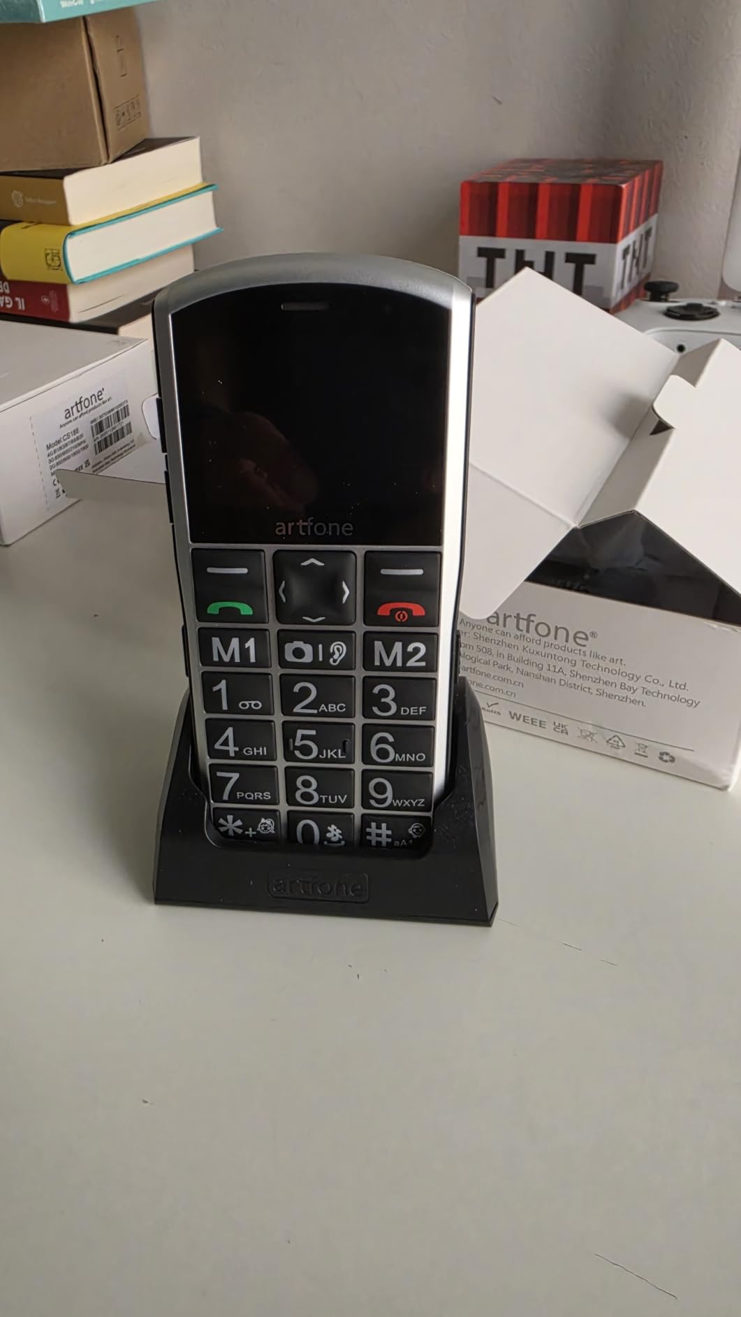 Artfone A400 Tastenhandy große Tasten 4G SOS Ladestation 1800mAh