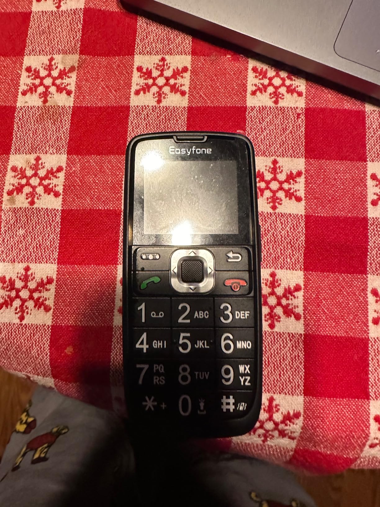 Easyfone Prime-A6 4G Tastenhandy Schwarz mit Ladestation